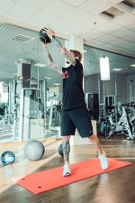 Мяч тренировочный черный 7 кг — изображение 7