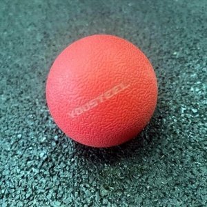 Мячик массажный гладкий